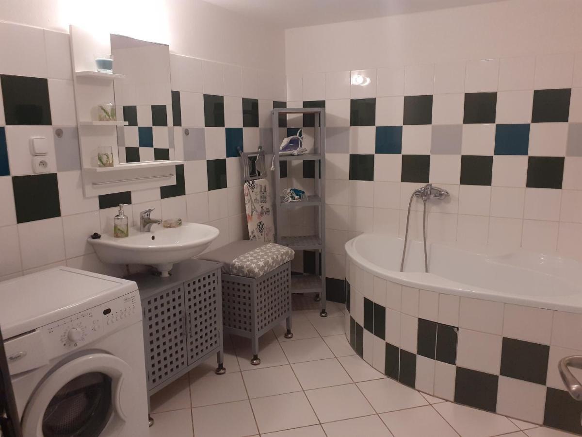 Garsonka Appartement Jilove u Prahy Buitenkant foto